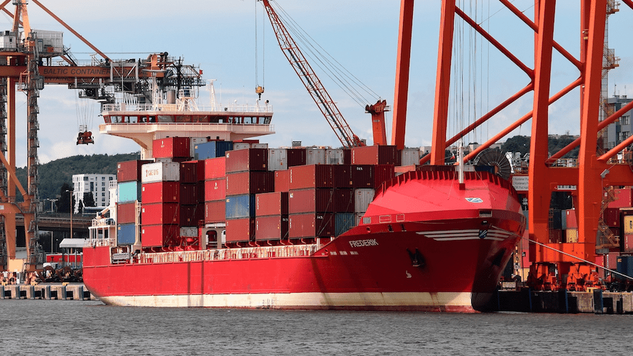 Morski transport kontenerów - zdjęcie ilustracyjne. Fot. Andrzej Nitka/Defence24.pl.