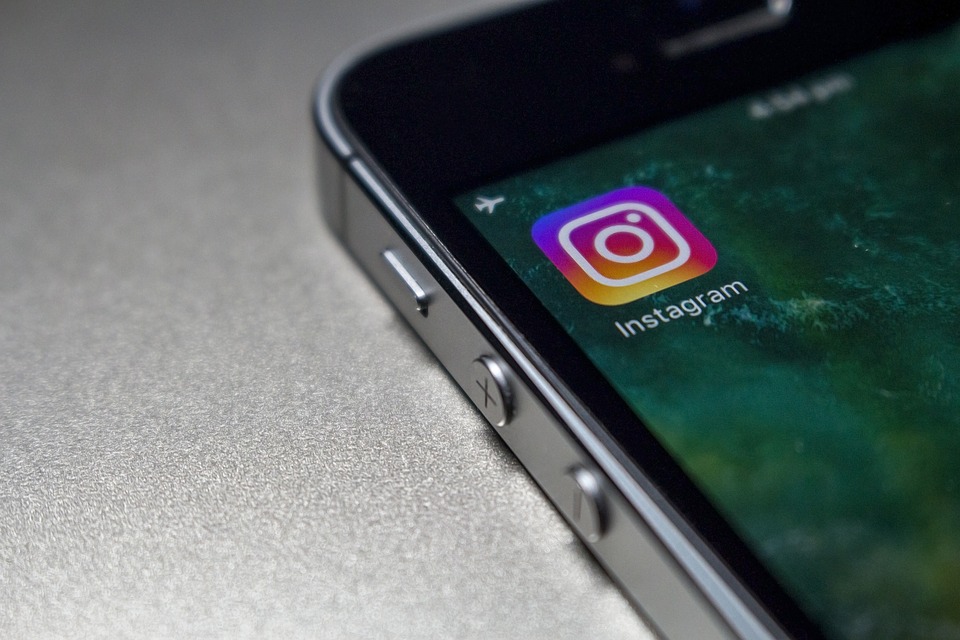Instagram pomaga identyfikować sprawców zamieszek w Brazylii