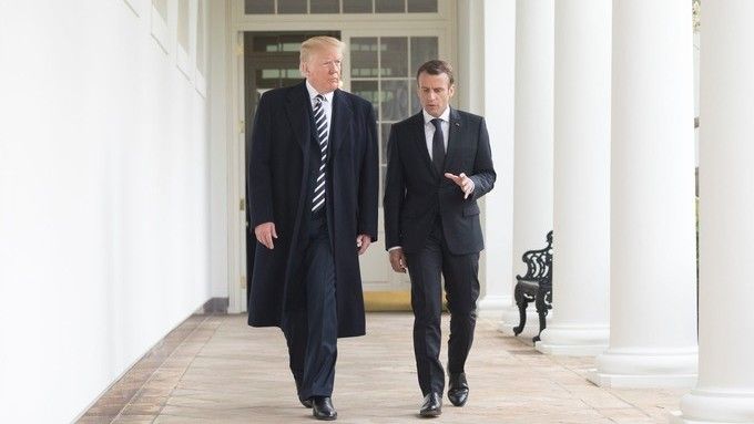 Prezydenci  USA-Donald Trump (z lewej) i Francji - Emmanuel Macron / Fot. whitehouse.govM