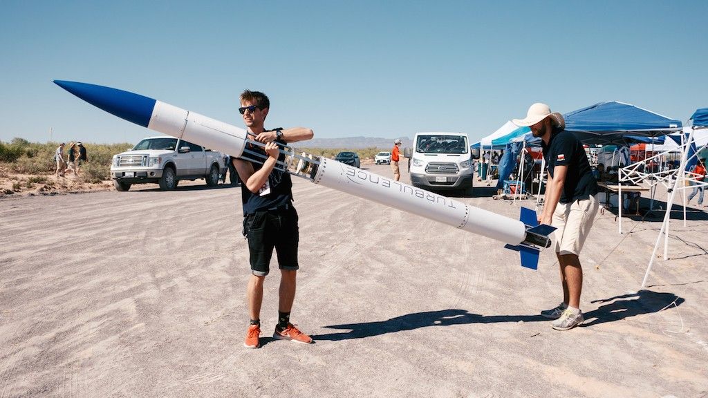 Model inżynieryjny rakiety Turbulencja na zawodach Spaceport America Cup 2018. Fot. Maciej Talar, KSAF