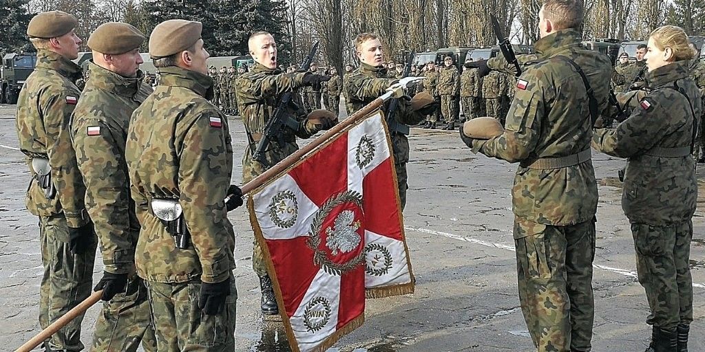 Przysięga żołnierzy WOT w Ciechanowie, 10 lutego 2019 r. Fot. Terytorialsi / Twitter