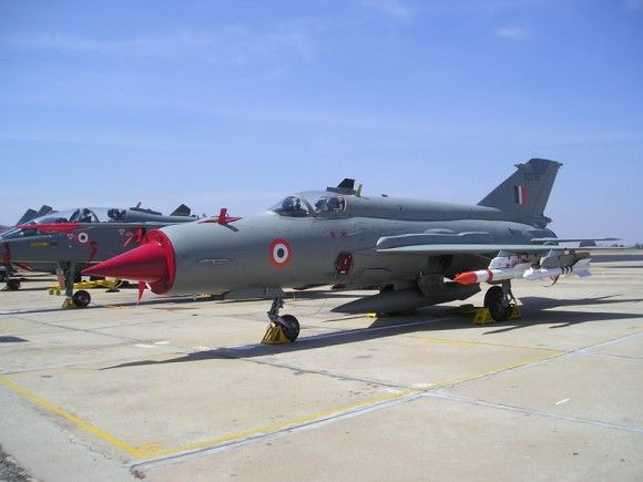 Indyjski MiG-21 Bison, fot. Sheeju, Wikipedia