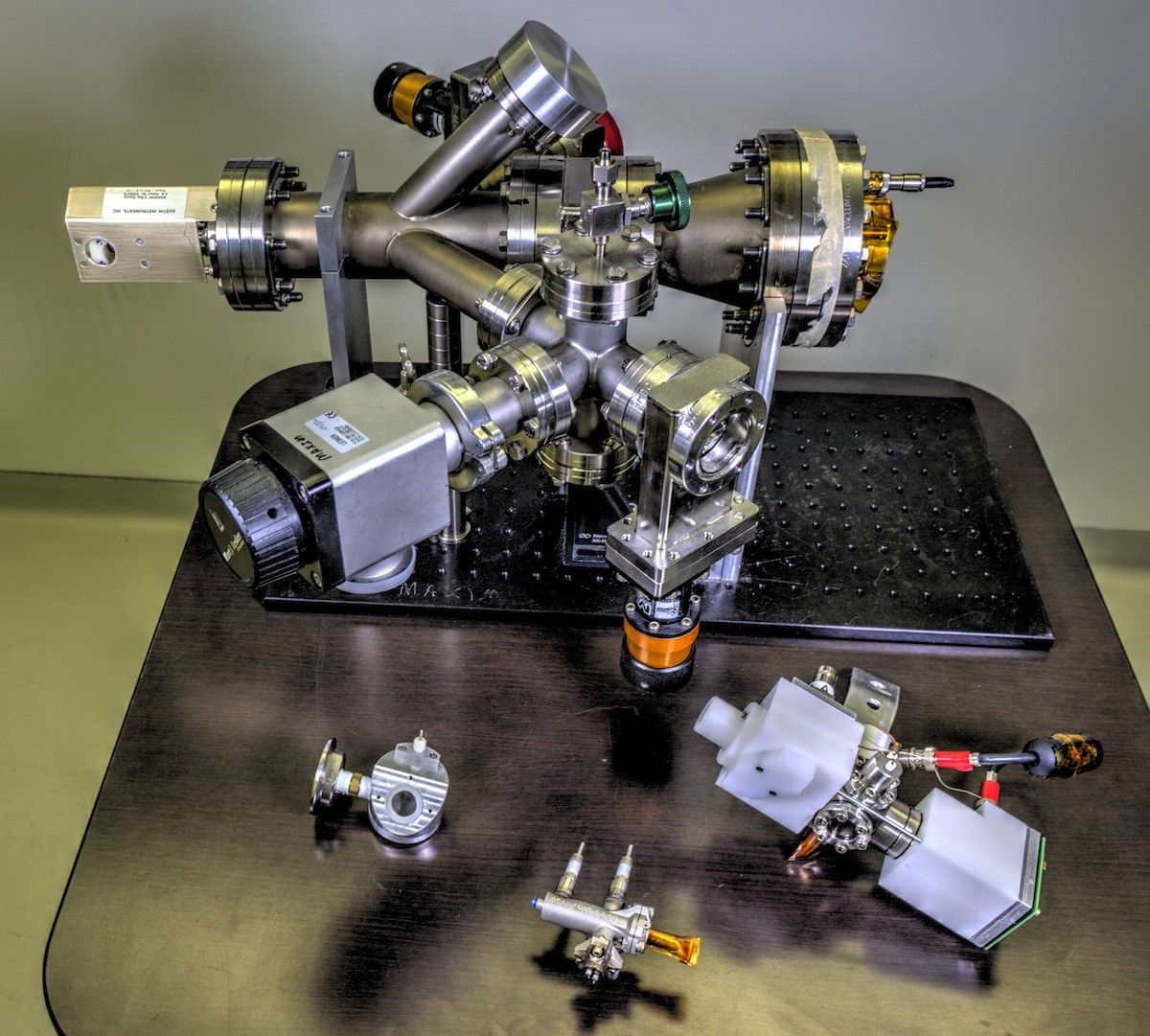 Instrument Modulated X-ray Source (MXS). Fot. NASA/W. Hrybyk