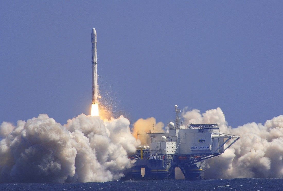 Start rakiety Zenit-3SL z morskiej platformy Ocean Odyssey. Fot. Sea Launch