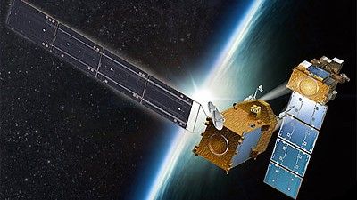Artystyczna wizja satelity serwisowego misji Restore-L po uchwyceniu Landsata 7 (po prawej). Ilustracja: Maxar Technologies