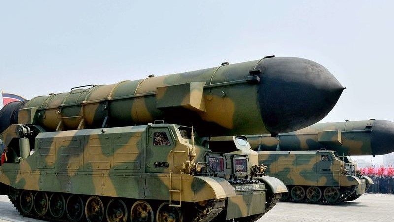 Północnokoreańska rakieta balistyczne pośredniego zasięgu Pukguksong-2, fot. Wikipedia, CC BY-SA 4.0