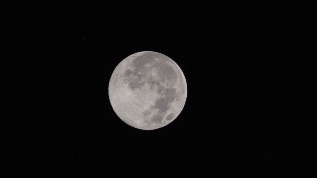 Pełnia Księżyca sfotografowana z pokładu ISS. Fot. NASA