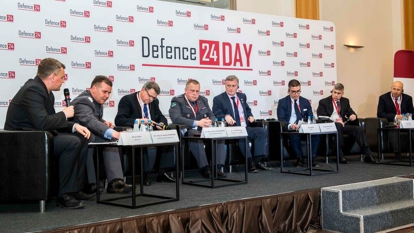 Panel V. “Air superiority: how can one secure the NATO Eastern Flank?” Image Credit: Mirosław Mróz