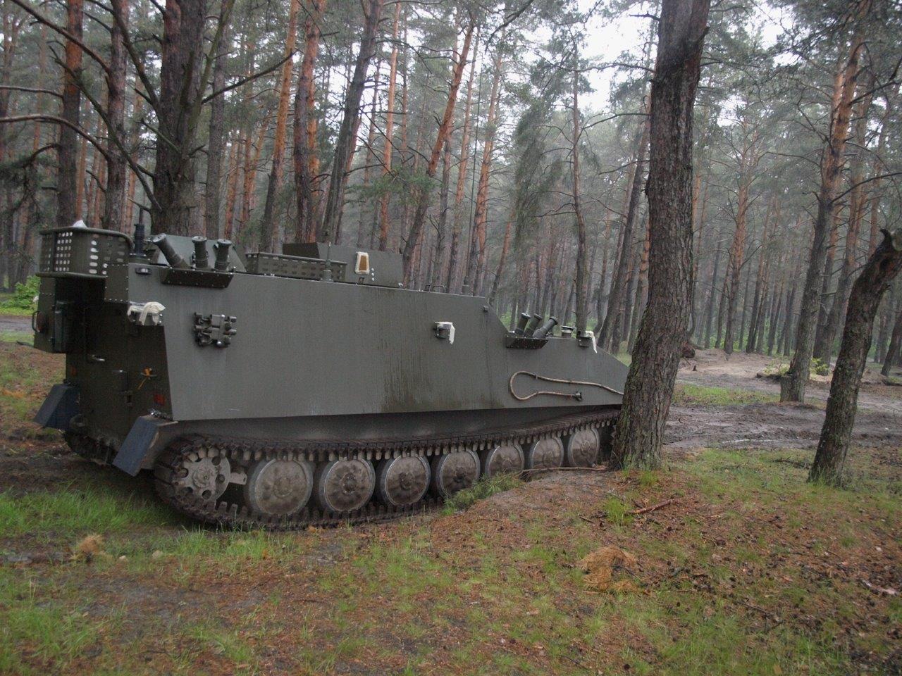 Polskie wsparcie dla K9 i Krabów. Pół tysiąca wozów