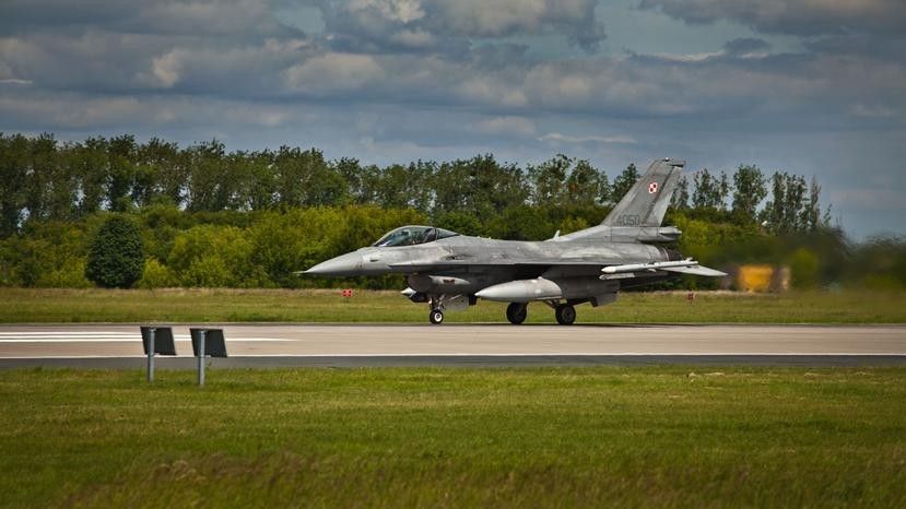 F-16 startuje do zadań w ramach ćwiczenia Dragon-19. Fot.kpt. Krzysztof Nanuś via DGRSZ
