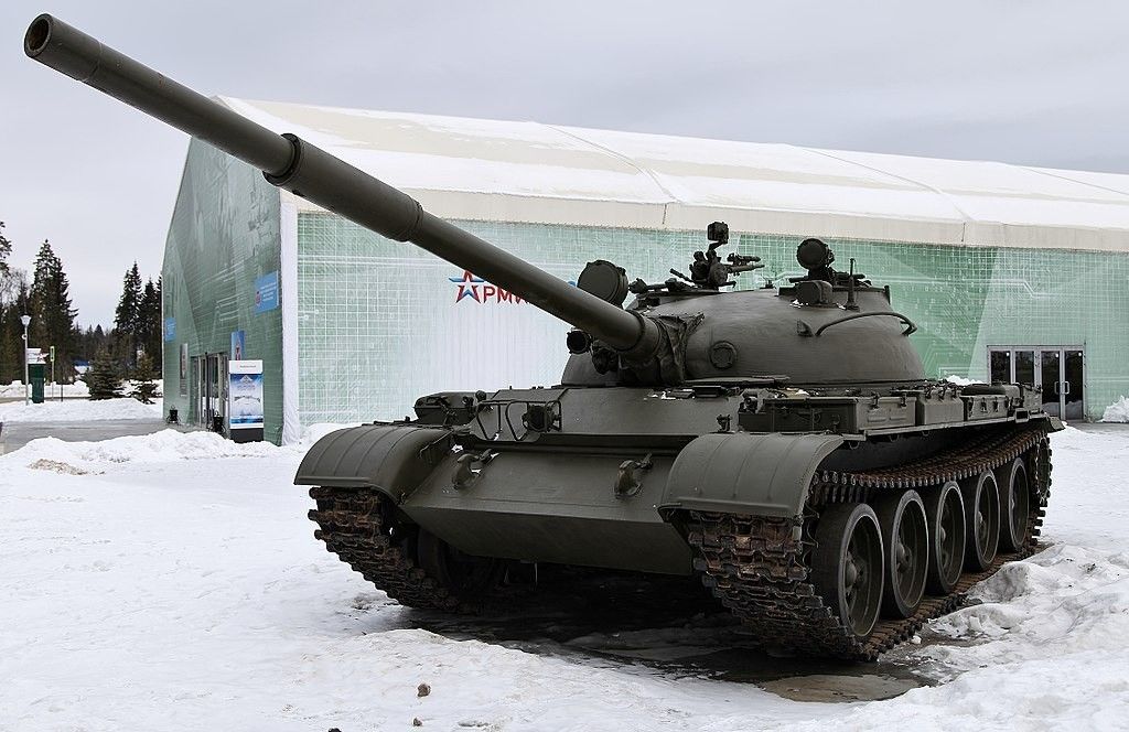 Czołg podstawowy T-62. Fot. Vitaly Kuzmin/CC BY-SA 4.0