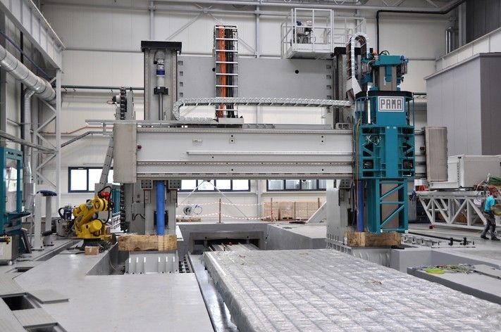 One of the largest portal milling machines in Poland, it is in its final stages of assembly. According to the agreement, test operations would begin in July, along with the final operators training course. Image Credit: HSW.