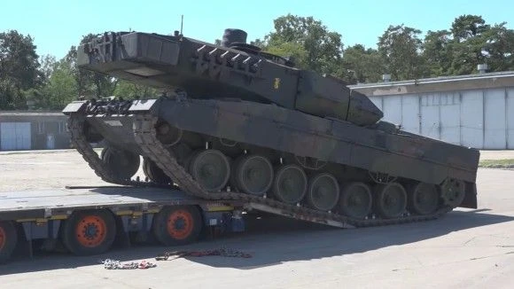 Fuchs APCs being prepared prior to the deployment. Image Credit: Bundeswehr/GebJgBtl 231