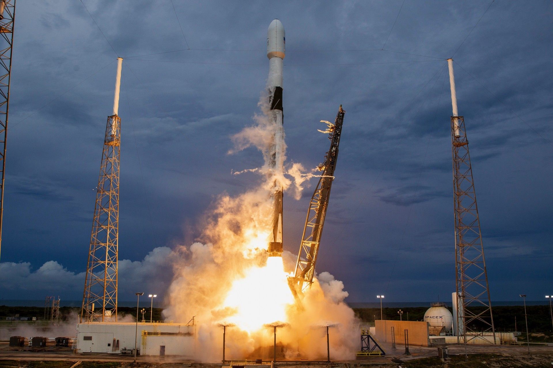 Fot. SpaceX via Flickr [spacex.com]