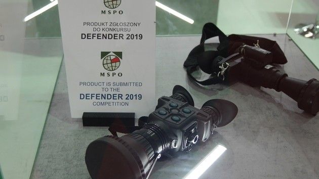 Digital 2024 binoculars 2019