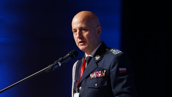 Prokuratura wszczęła śledztwo ws. wystrzału granatnika w KGP