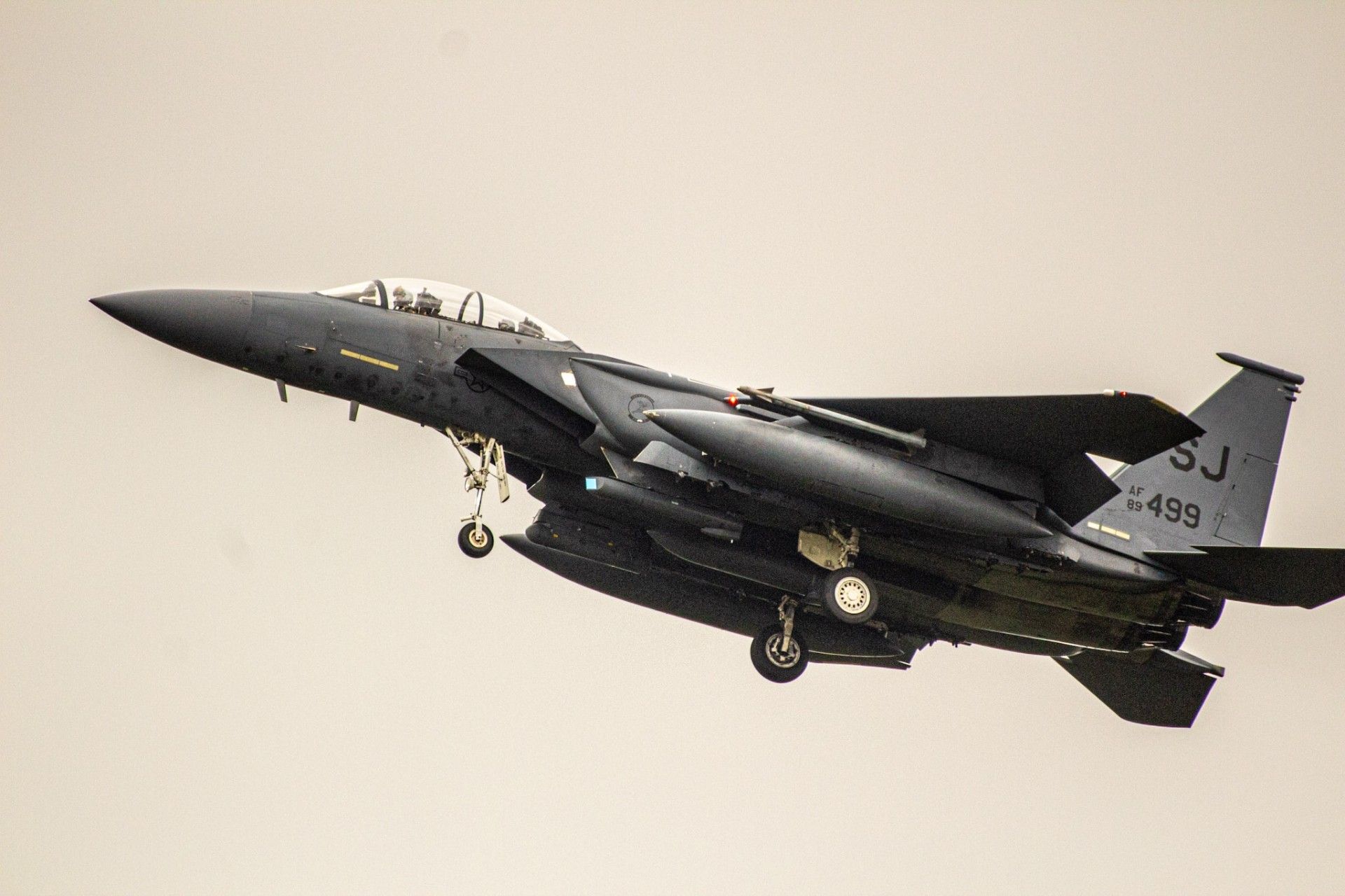 F-15E Strike Eagle lądujący w 33 BLTr w Powidzu po zakończeniu ćwiczenia Rapid Forge 19 / Fot. B. Sulik