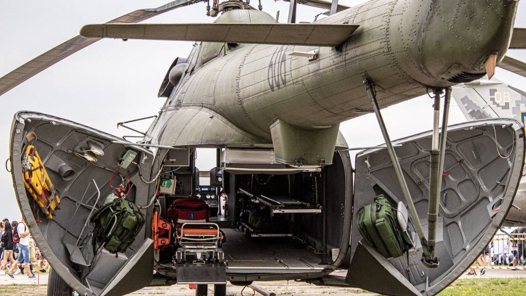 Mi-17 w wersji ewakuacji medycznej Mi-17AE z 7 EDS. Fot. B. Sulik