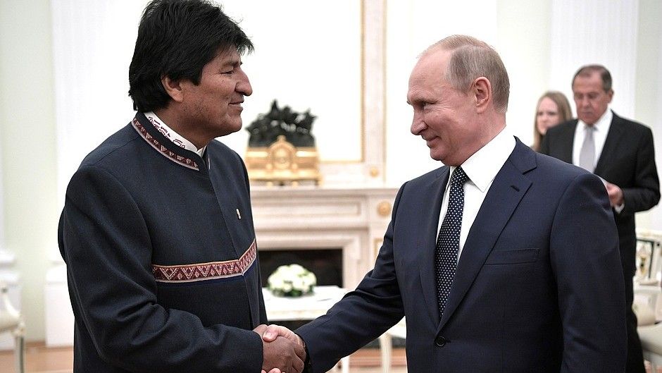 Prezydenci: Boliwii (Evo Morales - z lewej) i Federacji Rosyjskiej (Władimir Putin). Fot. kremlin.ru