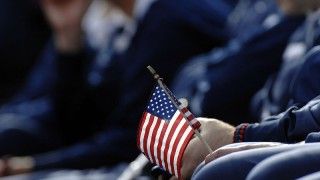 Fot. MC1 Andre McIntyre/U.S. Navy/Wikimedia Commons/Domena Publiczna