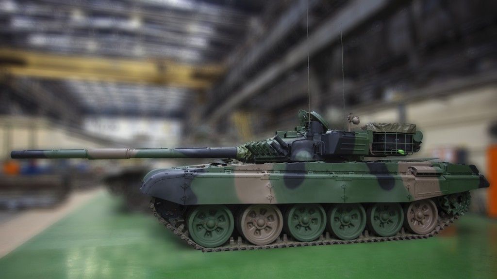Jeden z pierwszych, zmodyfikowanych T-72 jeszcze w 2019 roku. Fot. ZM BUMAR-ŁABĘDY.