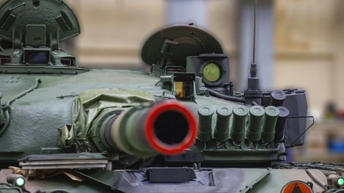 Poland: Modified T-72 Main Battle Tanks Handed Off