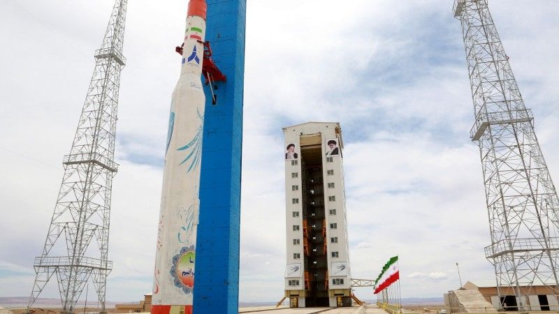 Rakieta Simorgh na kosmodromie. Fot. Irańska Agencja Kosmiczna