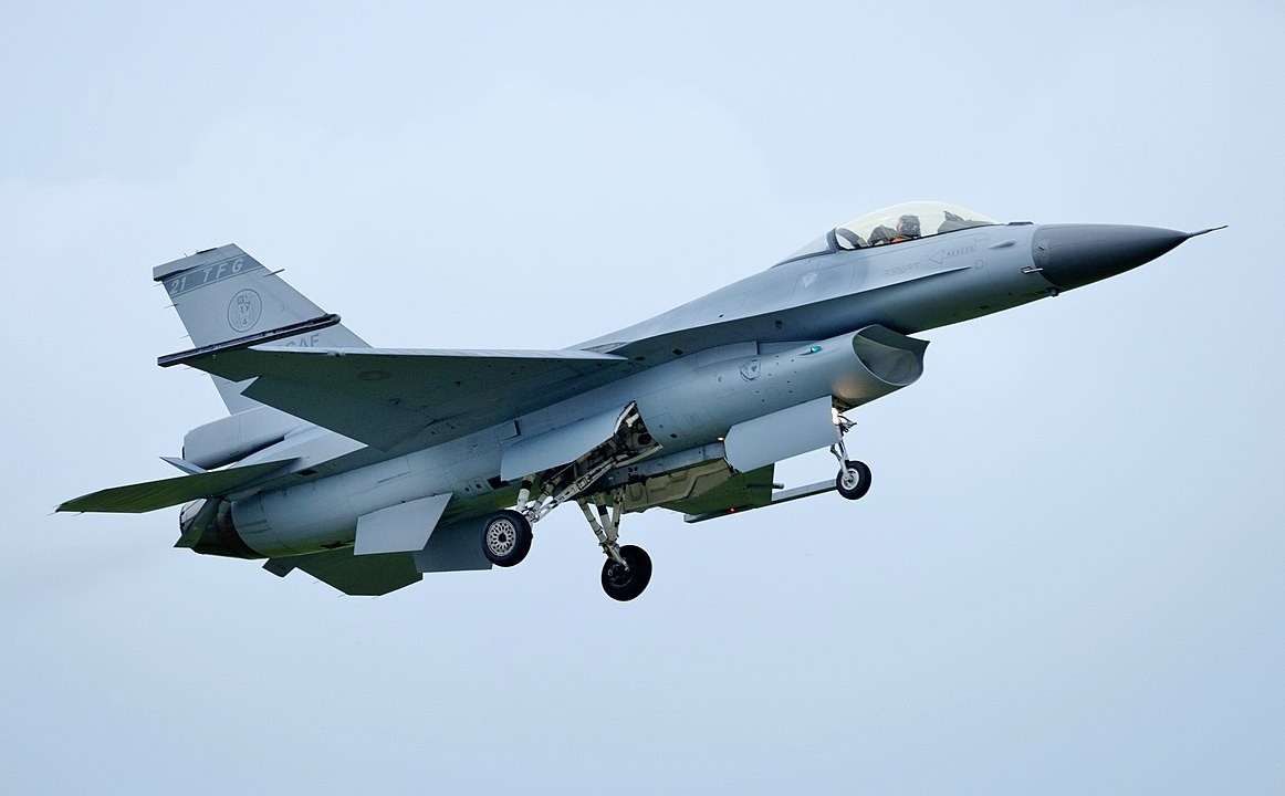Tajwański F-16 jeszcze przed modernizacją, fot.  玄史生 - praca własna, licencja CC0, commons.wikimedia.org