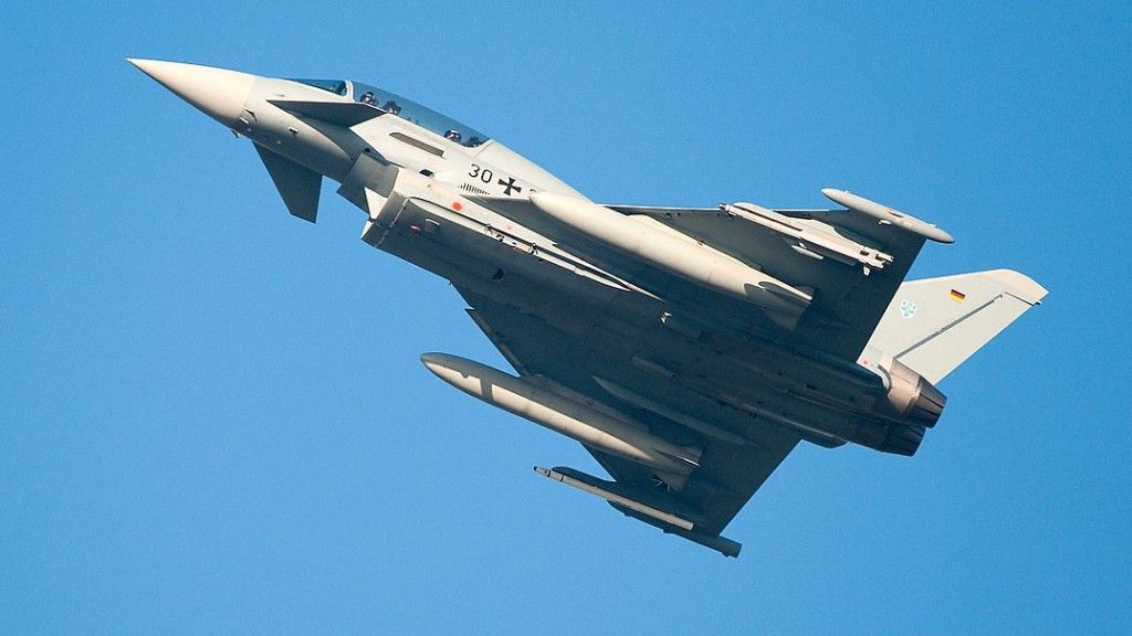 Niemiecki Eurofighter Typhoon, fot. Von bomberpilot, licencja CC BY-SA 2.0, commons.wikimedia.org