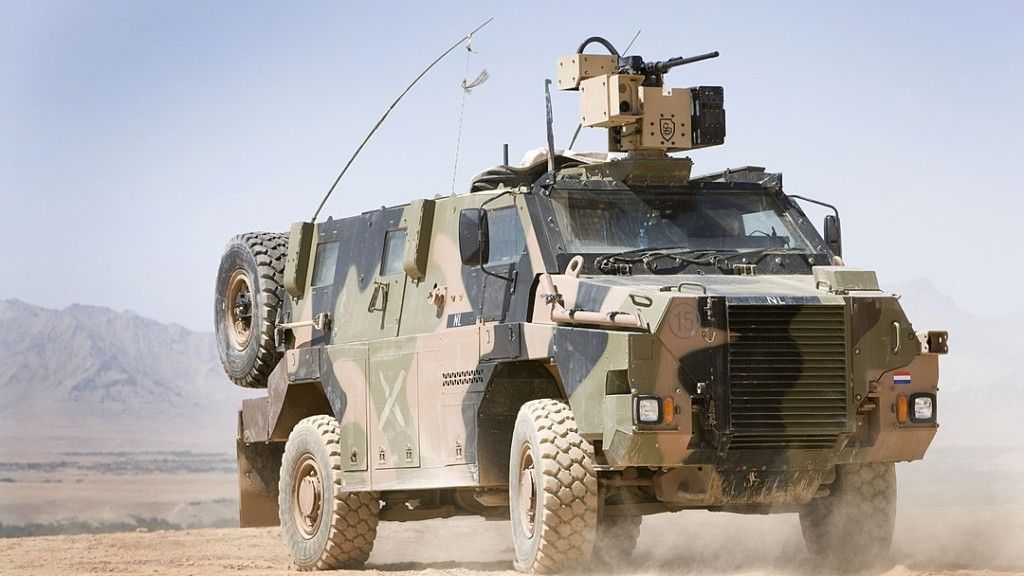 Holenderski Bushmaster używany przez Task Force Uruzgan w Afganistanie, fot. Ministerie van Defensie/CC0 1.0 Universal (CC0 1.0)