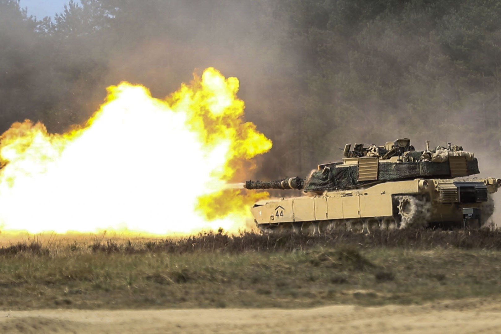 Amerykański czołg na poligonie w Drawsku Pomorskim, 2020 r., fot. US Army Staff Sgt. Brian K. Ragin Jr.