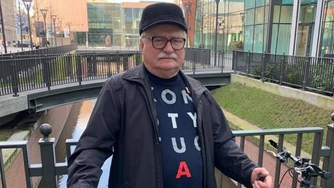 Facebook.com/Lech Wałęsa