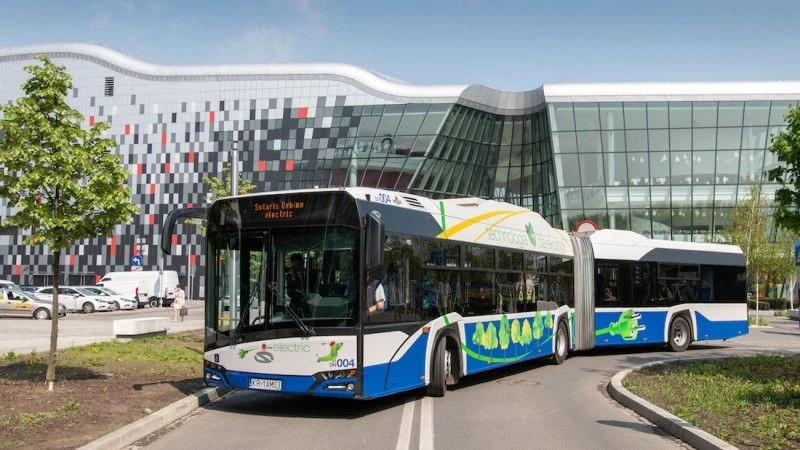 Fot. www.solarisbus.com