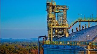 Fot. www.polskielng.pl