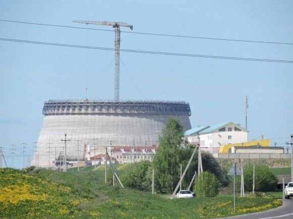 Budowa elektrowni w Ostrowcu. Fot. Wikimedia