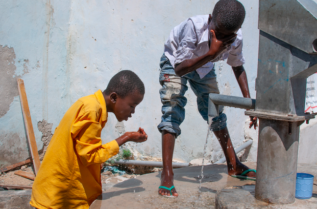 Kran z wodą w Somalii/fot. PAH