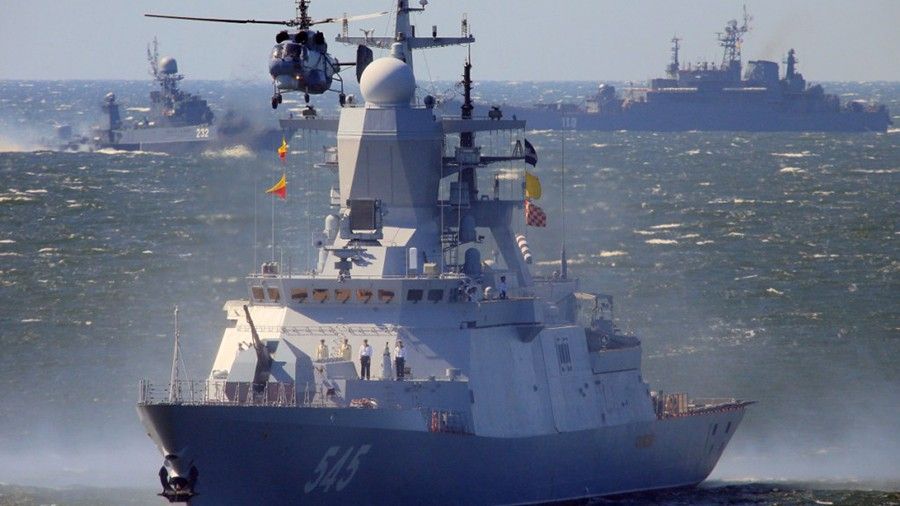 Dla natowskiego systemu identyfikacji „swój-obcy” polskie okręty mają obecnie taki sam status jak np. stacjonujące w Bałtijsku rosyjskie korwety typu Stierieguszczij (projektu 20380). Fot. mil.ru