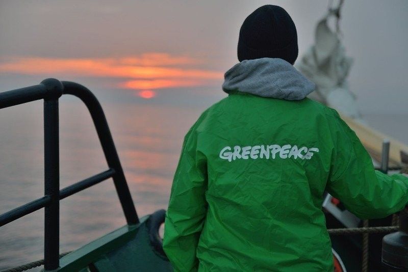 Finland: Greenpeace is broken.  He received the atom