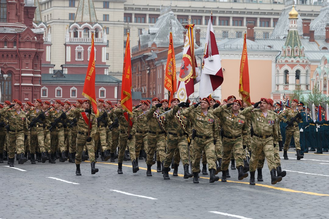 Rosgwardia będzie miała formacje ochotnicze. Poborowi zostaną wcieleni do FSB