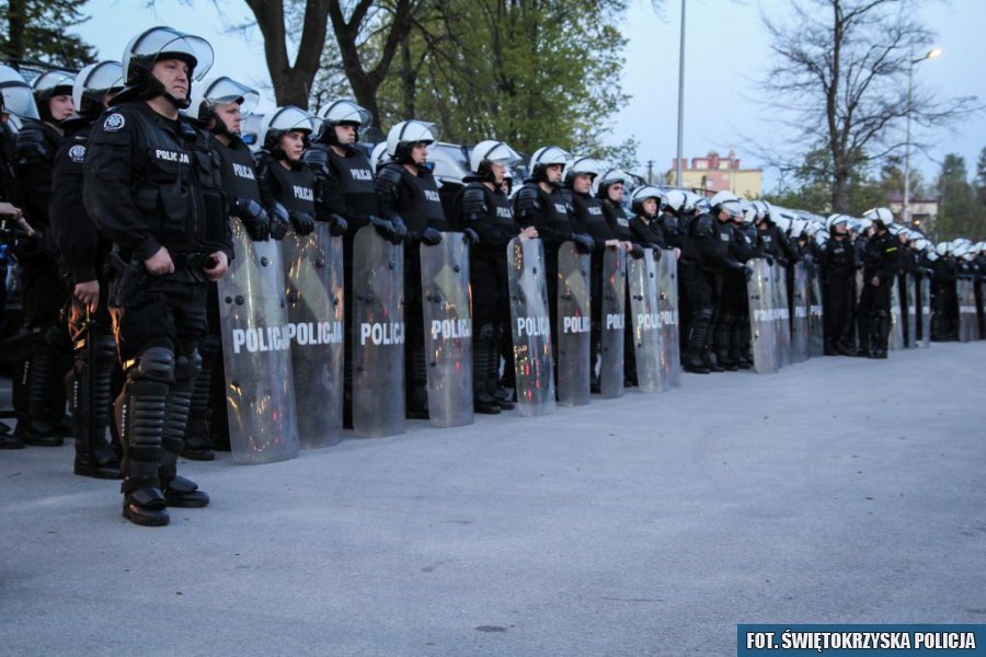 "Realne zagrożenie bezpieczeństwa, również o charakterze terrorystycznym". KSP o propalestyńskiej manifestacji