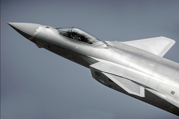 J-20 / Fot. Sunson Guo (Public Domain)