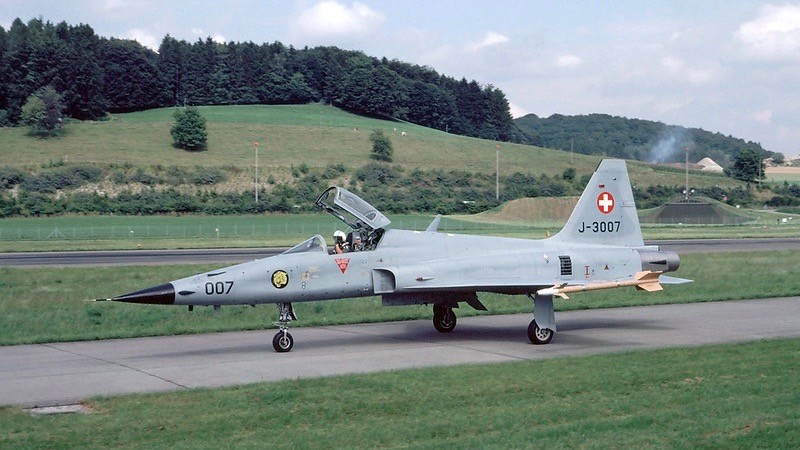 Szwajcarski F-5E / Fot.  Rob Schleiffert (CC BY-SA 2.0)