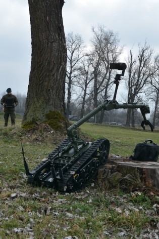 Patrol-Portable Robot (Robot Patrolowo-Przenośny) manufactured by the Łukasiewicz-PIAP institute. Image for illustrative purposes. Image Credit: 2nd Sapper Regiment