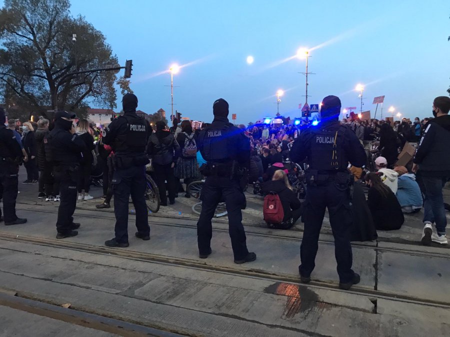 Postępowanie dyscyplinarne wobec policjantów z małopolskiego Andrychowa