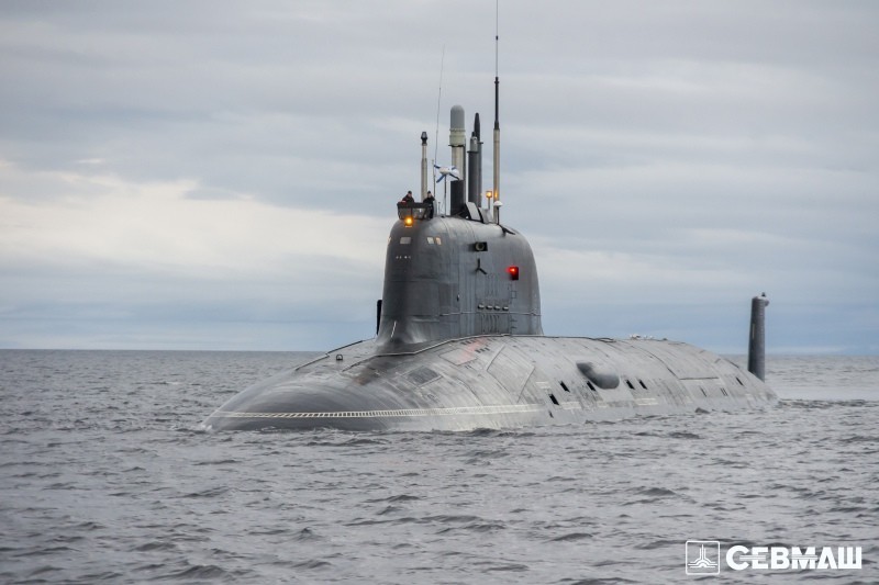 Atomowy, uderzeniowy okręt podwodny „Kazań” – pierwsza jednostka projektu 855M typu „Jasień-M”. Fot. Siewmasz