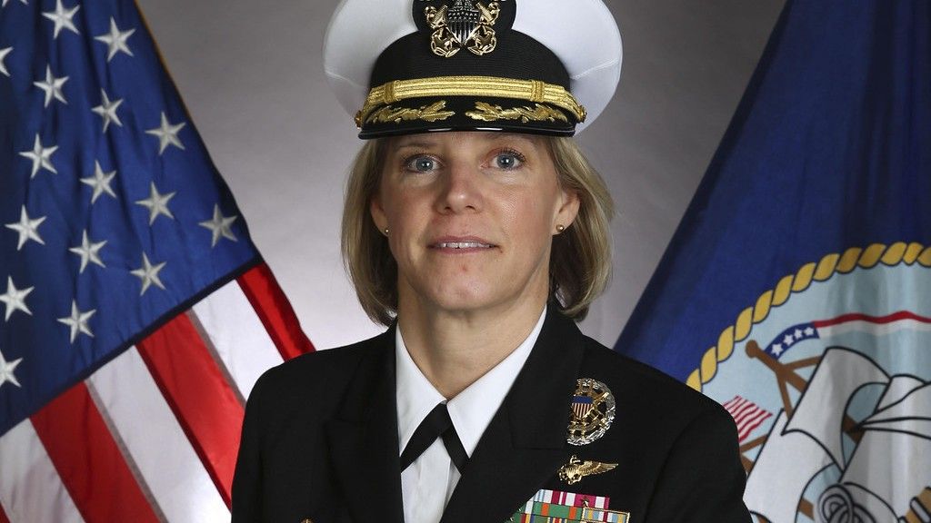 Komandor Amy Bauernschmidt. Fot. U.S. Navy