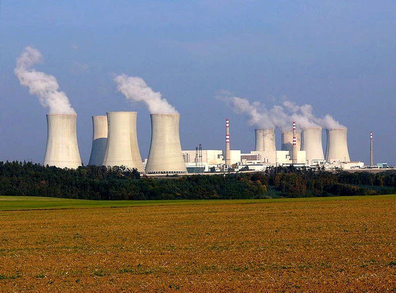 Elektrownia atomowa w Dukovanach. Fot: Wikimedia