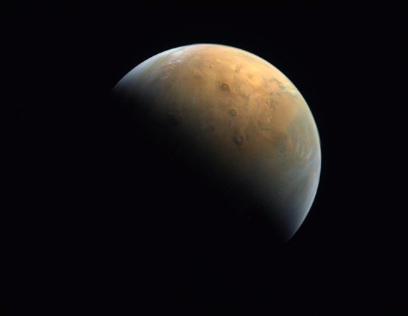 Fot. narodowa agencja Kosmiczna ZEA [emiratesmarsmission.ae]