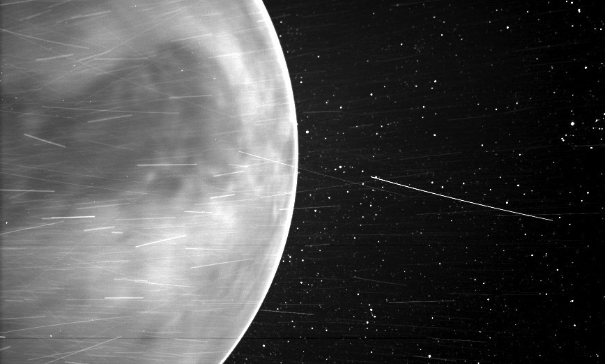 Wenus widziana z pokładu sondy Parker Solar Probe - podczas bliskiego przelotu z 11 lipca 2020 r. Fot. NASA/Johns Hopkins APL/Naval Research Laboratory/Guillermo Stenborg and Brendan Gallagher [nasa.gov]