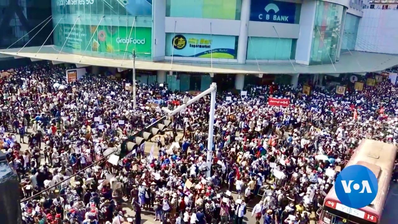 Zdj. podglądowe – protesty w Rangunie Fot. Voice of America/Wikimedia (domena publiczna)